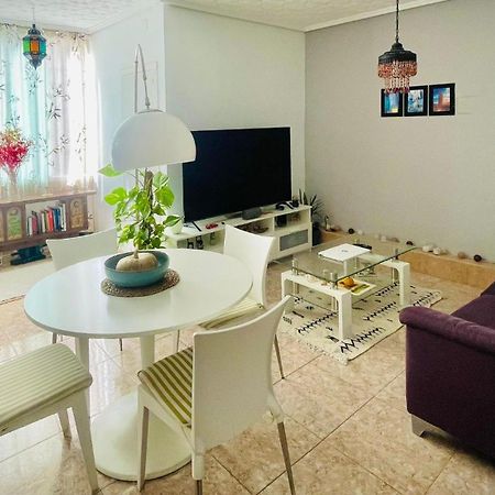 Habitacion Privada En Piso Compartido บาเลนเซีย ภายนอก รูปภาพ