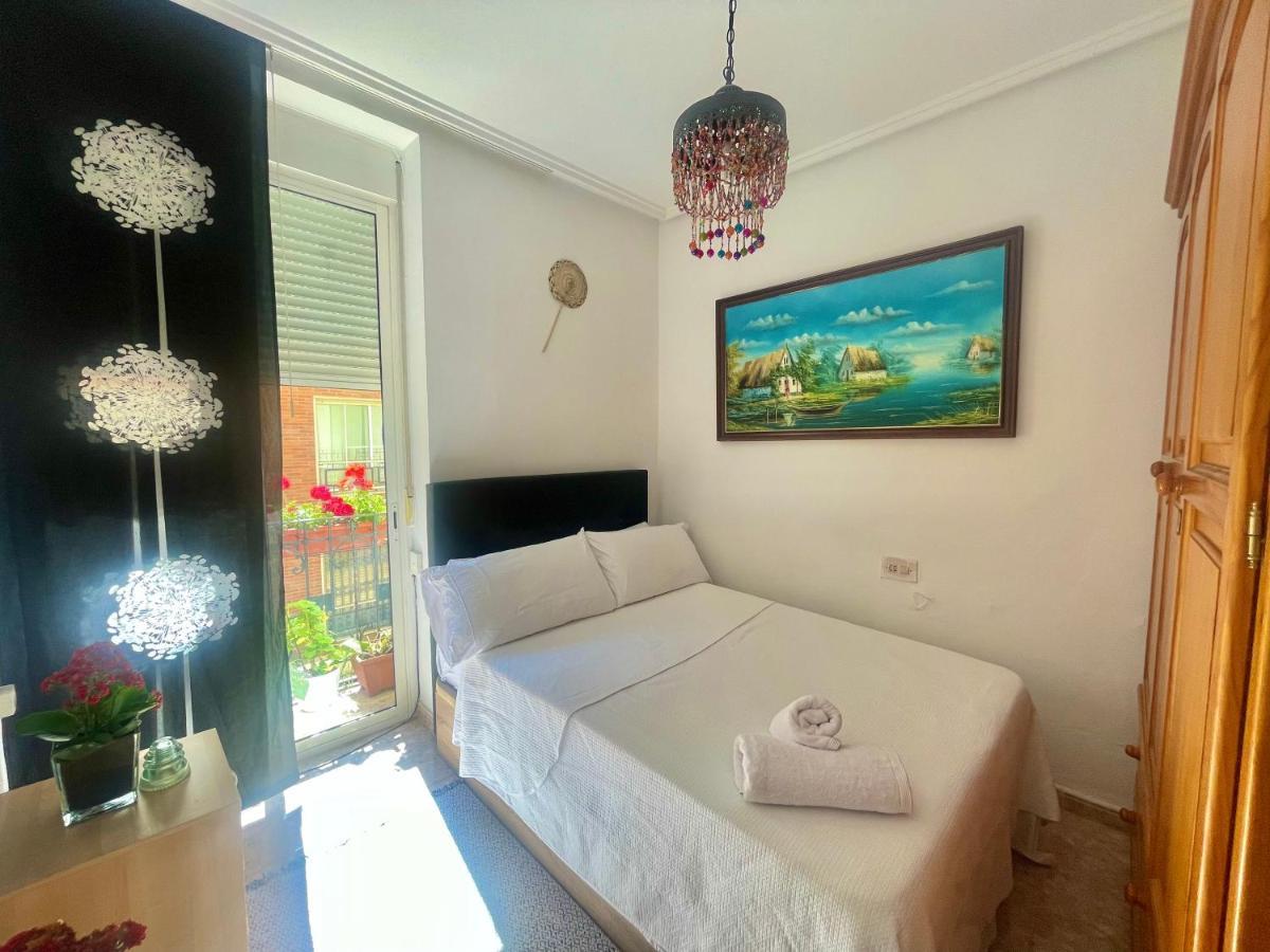 Habitacion Privada En Piso Compartido บาเลนเซีย ภายนอก รูปภาพ